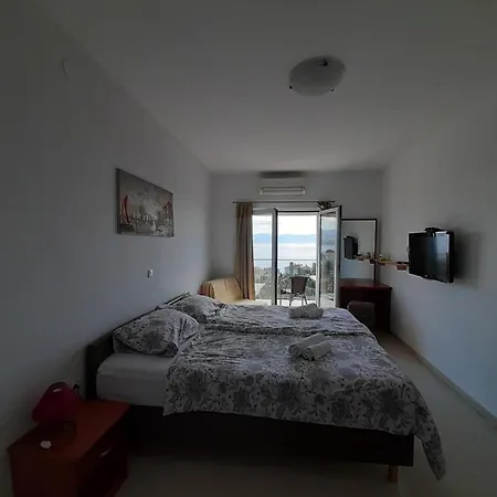 Πανσιόν Kubo 3*