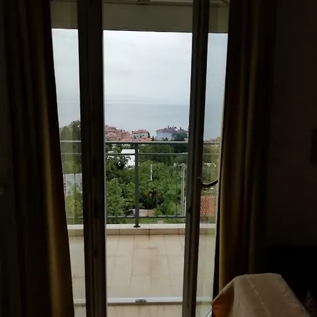 Kubo Guest house 3*